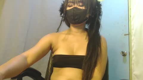 _lilies_gigi_ online show from 03-11-26, 01:11