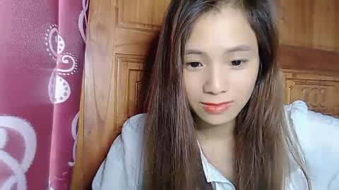 Snapshot of _lily0_ chatting on 07-23-26, 01:58 _lily0_ online show from 07-23-26, 01:58