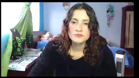 Lindasy online show from 09-15-25, 09:37