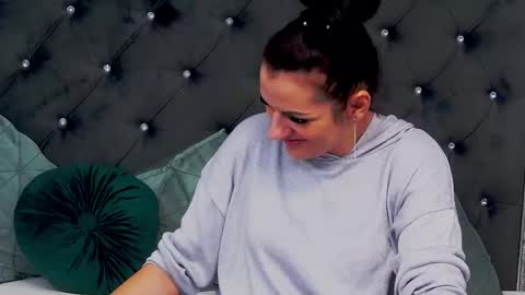 Snapshot of _lissa_ann_ chatting on 01-30-25, 06:21 Lisa online show from 01-30-25, 06:21