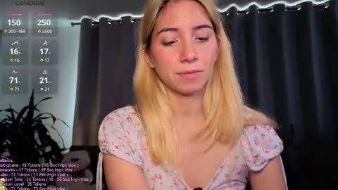 Snapshot of _littlesammy chatting on 07-08-26, 06:34 Sammy online show from 07-08-26, 06:34