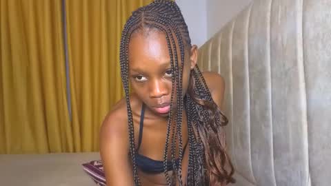 Littlevenus online show from 11-18-25, 11:37