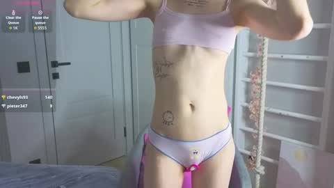 Emma online show from 11-14-25, 05:28