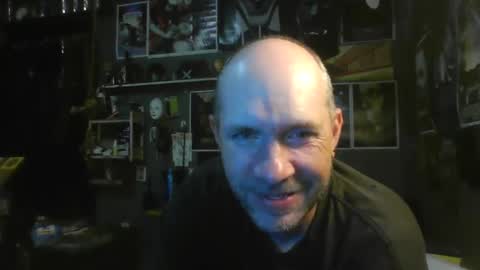 That guy online show from 10-22-25, 02:34