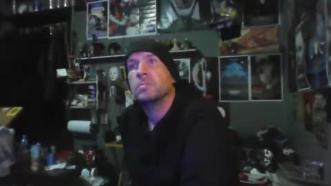 That guy online show from 12-20-25, 02:40