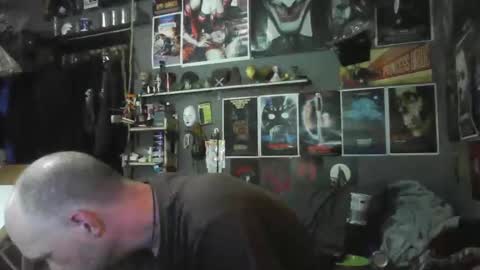 Snapshot of _longfellow chatting on 03-06-26, 06:59 That guy online show from 03-06-26, 06:59