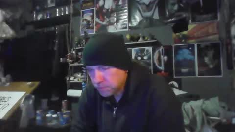 Snapshot of _longfellow chatting on 03-18-26, 04:15 That guy online show from 03-18-26, 04:15