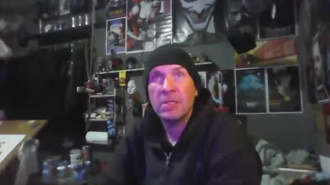 Snapshot of _longfellow chatting on 03-19-26, 04:27 That guy online show from 03-19-26, 04:27