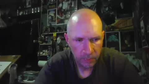 Snapshot of _longfellow chatting on 03-24-26, 04:06 That guy online show from 03-24-26, 04:06