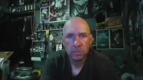 Snapshot of _longfellow chatting on 03-24-26, 04:12 That guy online show from 03-24-26, 04:12