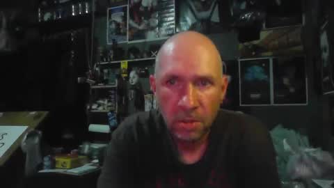 Snapshot of _longfellow chatting on 03-27-26, 03:56 That guy online show from 03-27-26, 03:56