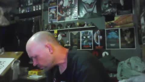 Snapshot of _longfellow chatting on 03-28-26, 04:12 That guy online show from 03-28-26, 04:12