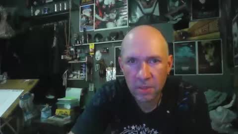 Snapshot of _longfellow chatting on 04-03-26, 06:06 That guy online show from 04-03-26, 06:06