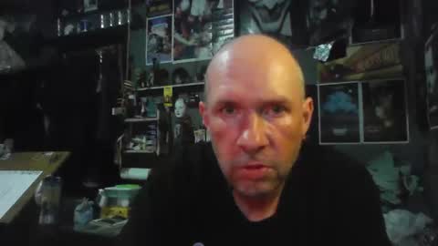 Snapshot of _longfellow chatting on 04-06-26, 03:48 That guy online show from 04-06-26, 03:48