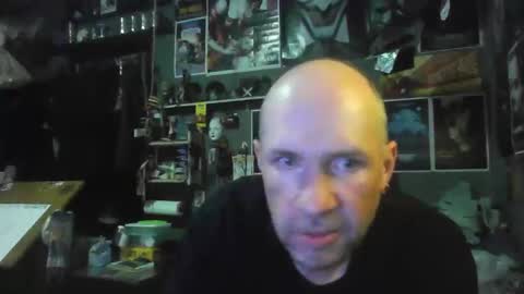 Snapshot of _longfellow chatting on 04-06-26, 04:46 That guy online show from 04-06-26, 04:46