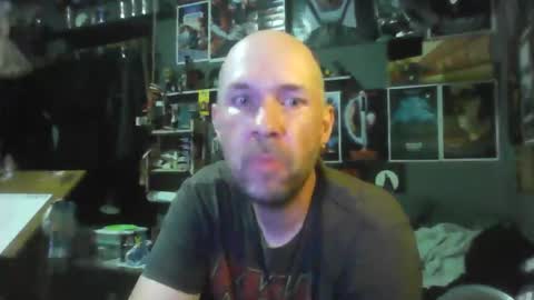 Snapshot of _longfellow chatting on 04-13-26, 03:23 That guy online show from 04-13-26, 03:23