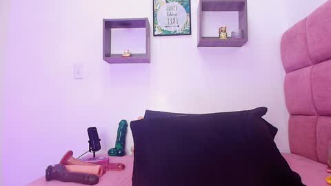 Lorrayne online show from 01-25-25, 11:44