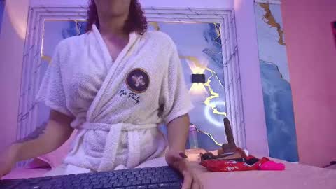 Lorrayne online show from 09-19-25, 12:06