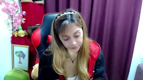 Snapshot of _luna10 chatting on 11-15-25, 06:59 _luna10 online show from 11-15-25, 06:59