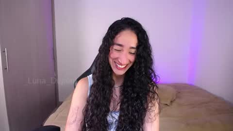 Snapshot of _luna_dupont_ chatting on 04-25-26, 06:49 Luna online show from 04-25-26, 06:49