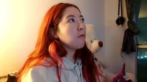 _lunaa__ online show from 02-11-25, 04:44