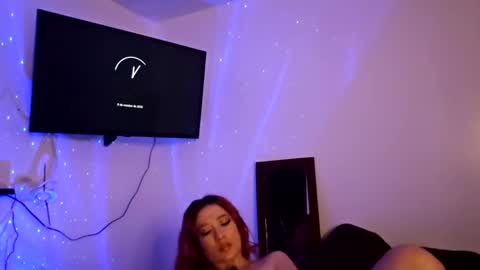 _lunaa__ online show from 10-09-25, 05:05