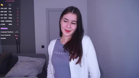 Luna online show from 02-25-26, 08:35