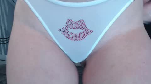 Snapshot of _lunax_ chatting on 06-03-26, 06:16 Adaline online show from 06-03-26, 06:16