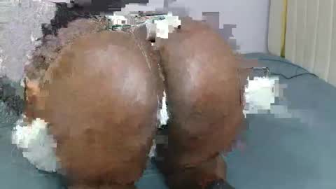 luscious online show from 05-05-26, 02:30