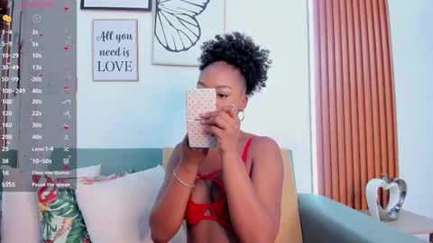 Snapshot of _madison_cooper_ chatting on 09-21-25, 04:19 Madison Cooper online show from 09-21-25, 04:19