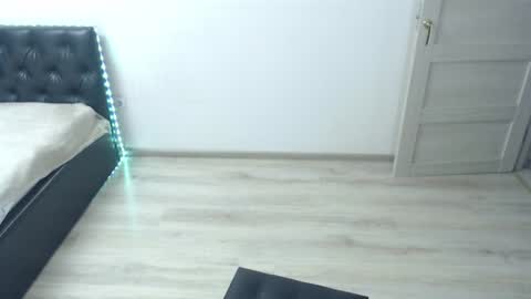 Snapshot of _mamma_mia_ chatting on 07-23-26, 04:05 Kate online show from 07-23-26, 04:05