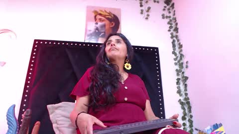 _marcela__ online show from 10-01-25, 12:33