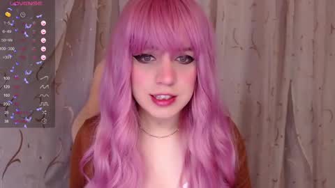 Snapshot of _marcelline_ chatting on 12-11-24, 08:36 Kira online show from 12-11-24, 08:36