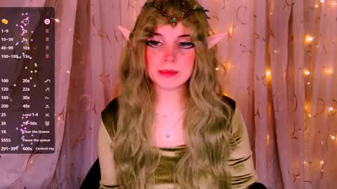 Snapshot of _marcelline_ chatting on 09-24-25, 08:28 Kira online show from 09-24-25, 08:28