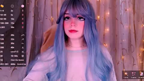 Snapshot of _marcelline_ chatting on 11-10-25, 08:24 Kira online show from 11-10-25, 08:24