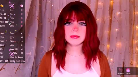 Snapshot of _marcelline_ chatting on 11-18-25, 08:19 Kira online show from 11-18-25, 08:19