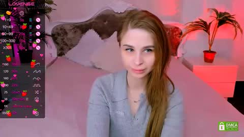 Snapshot of _mari_clark chatting on 03-09-25, 11:14 Eva online show from 03-09-25, 11:14