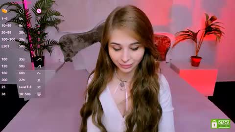 Snapshot of _mari_clark chatting on 09-14-25, 11:48 Eva online show from 09-14-25, 11:48