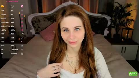 Snapshot of _mari_clark chatting on 05-27-26, 01:57 Eva online show from 05-27-26, 01:57