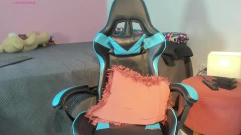 Snapshot of _maria_foxx_ chatting on 07-14-26, 12:24 Maria online show from 07-14-26, 12:24