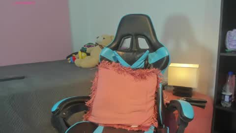 Snapshot of _maria_foxx_ chatting on 07-16-26, 06:36 Maria online show from 07-16-26, 06:36