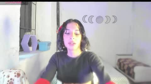 Mariana Fox online show from 04-14-26, 01:50