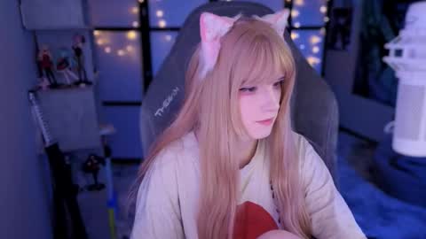 Snapshot of _mariko_ chatting on 09-28-25, 03:06 Mariko online show from 09-28-25, 03:06