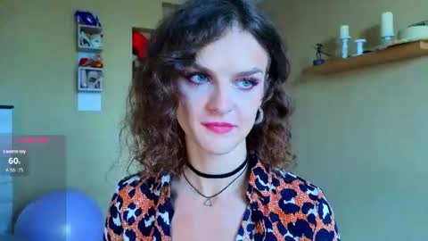 Sophia online show from 07-19-26, 09:24