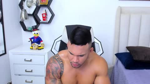 _matthew_santos_ online show from 02-04-25, 11:59