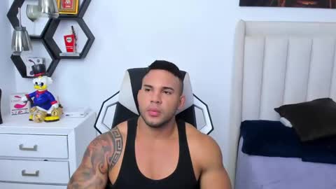 _matthew_santos_ online show from 02-10-25, 09:58