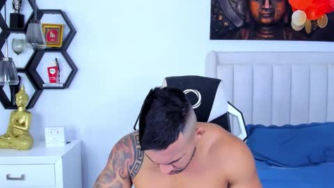 _matthew_santos_ online show from 11-29-25, 10:24