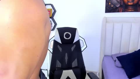 Snapshot of _matthew_santos_ chatting on 02-11-26, 03:22 _matthew_santos_ online show from 02-11-26, 03:22