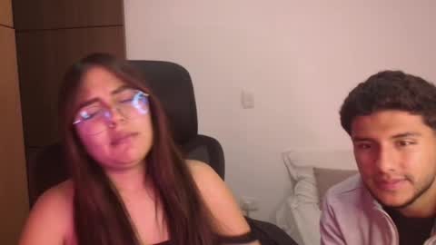 Snapshot of _maxxx1_ chatting on 06-17-26, 02:03 max and abby online show from 06-17-26, 02:03