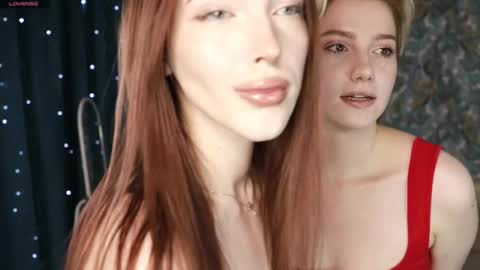 Snapshot of _medal_of_horny_ chatting on 02-22-26, 09:52 Elva and Kate online show from 02-22-26, 09:52